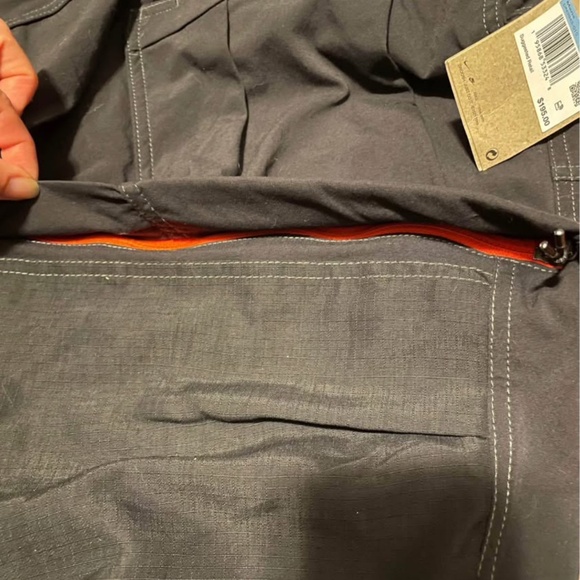 Mens Nike ACG Summit Cargo Pants Size Medium NWT - Picture 9 of 10